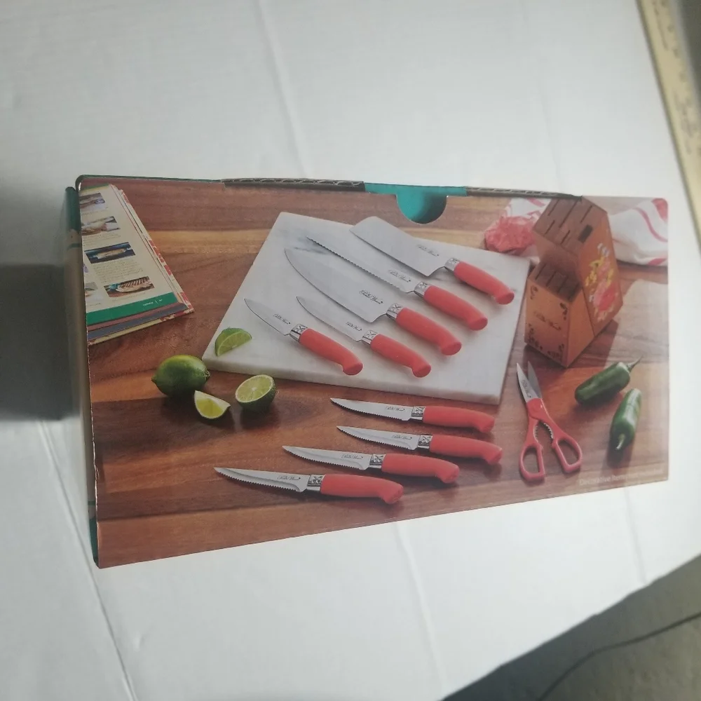 NEW IN BOX THE PIONEER WOMAN SWEET ROSE RED 11 PIECE KNIFE SET
